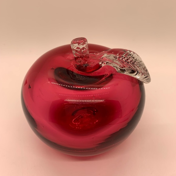 Vintage Angelo Rossi Hand Blown Cranberry Glass Apple - Picture 3 of 9